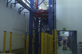 2012. Four-pillar vertical conveyors