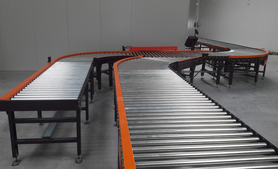 Modular roller conveyor