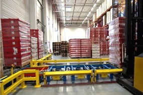 2012. Pallet transport system