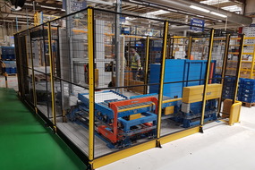 2017. Container palletising system